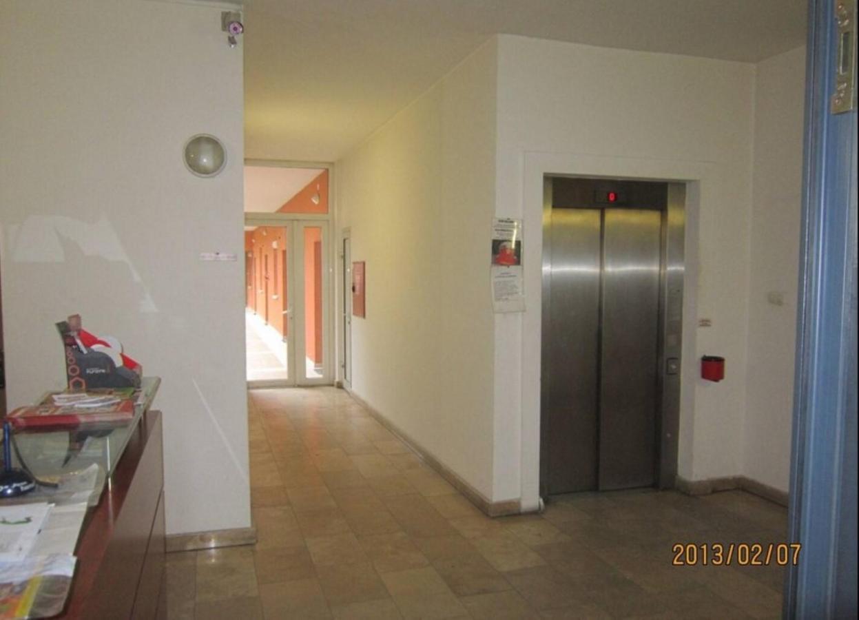 Orangehomes One Bedroom Modern In The Center Appartamento Budapest