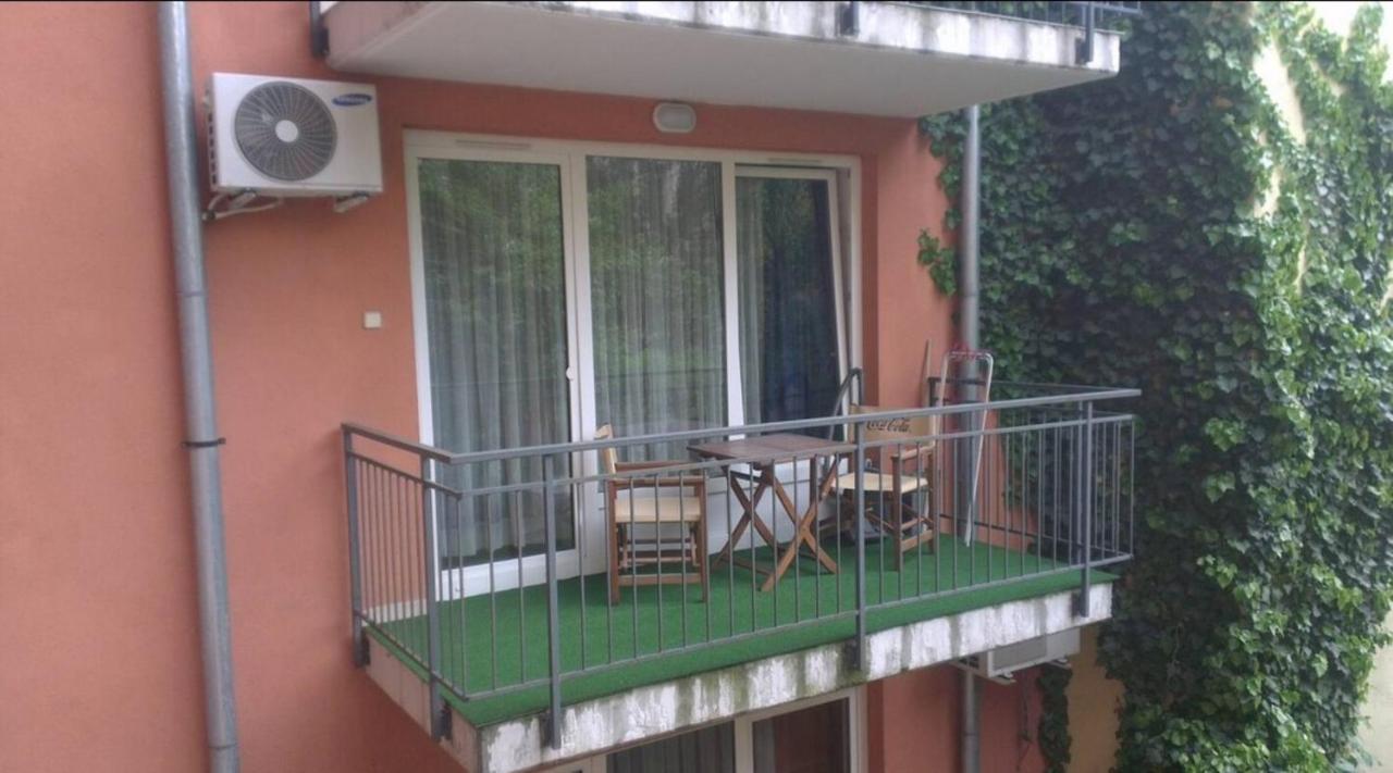Orangehomes One Bedroom Modern In The Center Appartamento